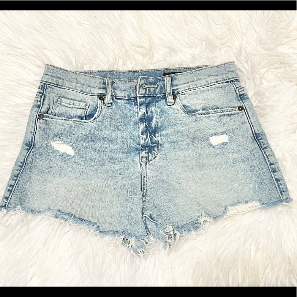 Blank NYC Distressed Jean Shorts Sz 28
